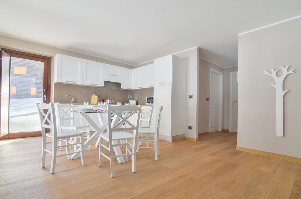 Appartamenti Residenza Anderbatt Gressoney-la-Trinité Chambre photo
